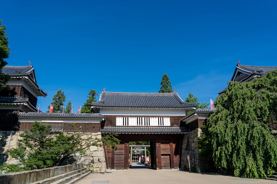 上田城址公園まで当館からは徒歩５分